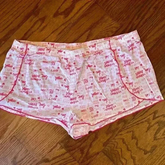 VICTORIA'S SECRET Sleep Shorts Boxer Lounger Size Large Love Hearts Logo Angel - Picture 7 of 7